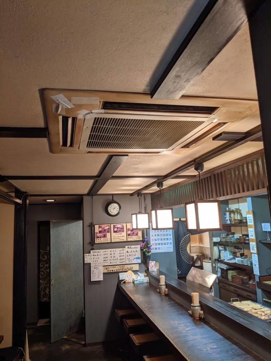 業務用エアコン、日本オフィス空調　エアコン施工前