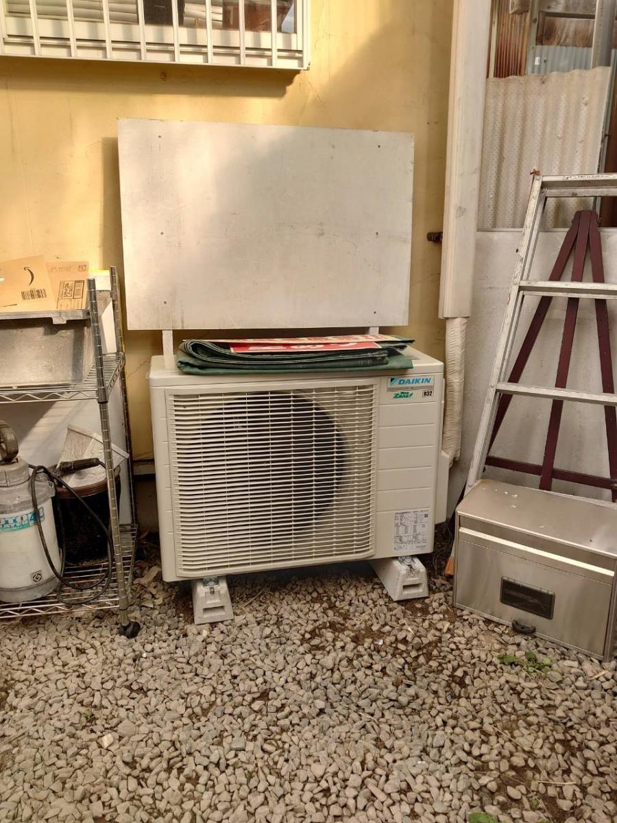 業務用エアコン、日本オフィス空調　施工後室外機